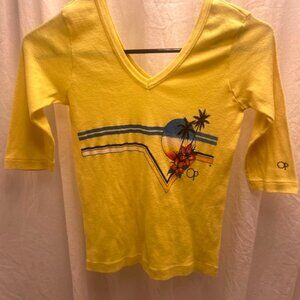 OP brand 3/4 in sleeve T-shirt